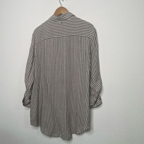 Soft Surroundings Women’s Striped Linen Blend Long Sleeve Top Size L Petite - Picture 8 of 8